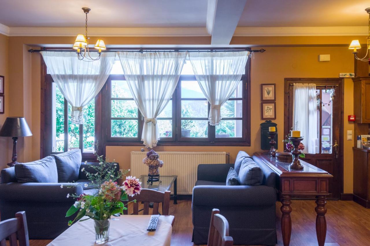 Villa Virginia Hotel Voutiron Eksteriør bilde